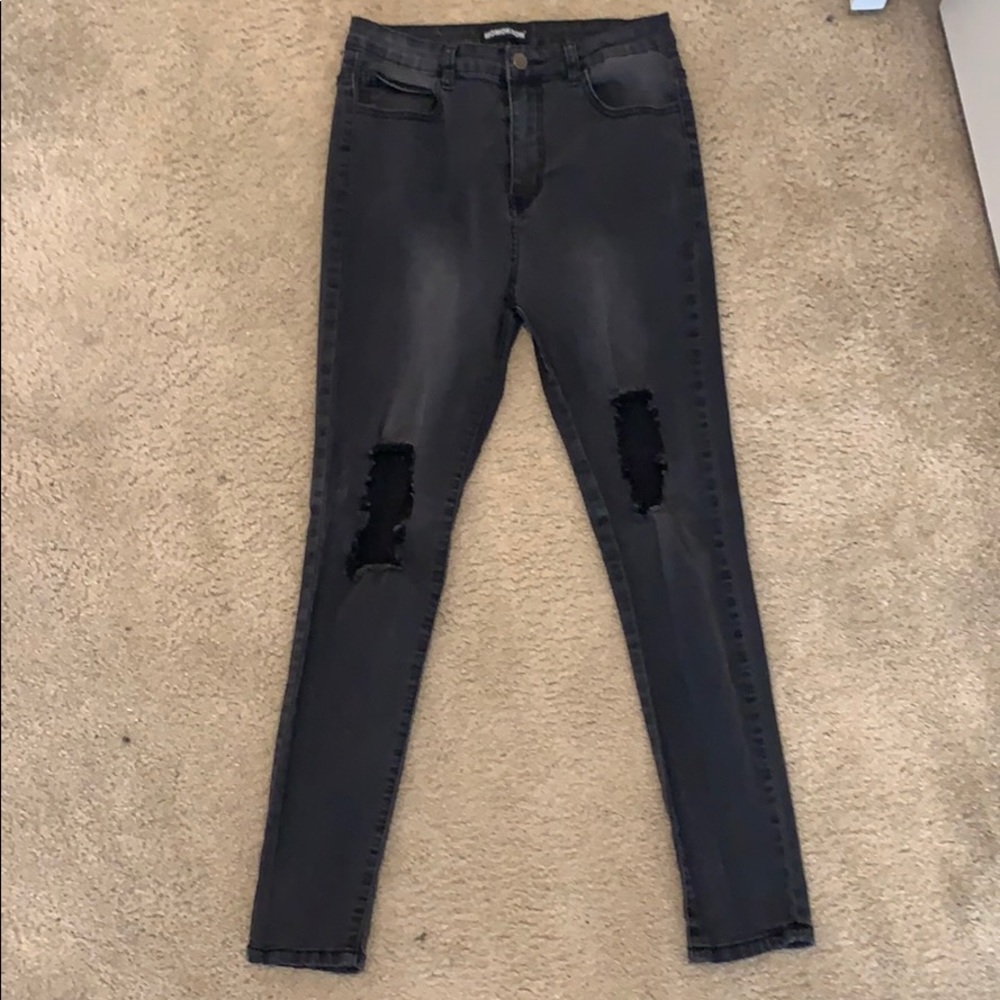 Black Skinny Jeans